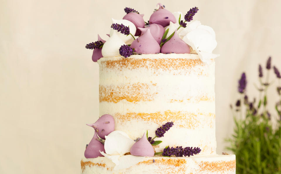 Lavendel-Meringue-Torte