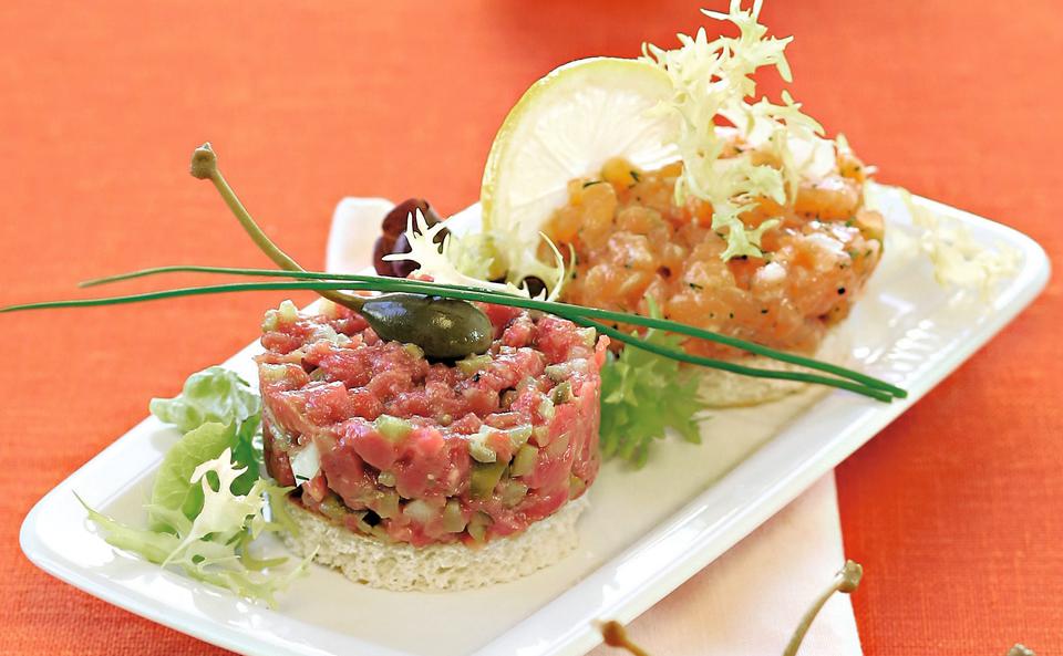 Zweierlei Tatar (vom Lachs und Rind) • Rezept • GUSTO.AT