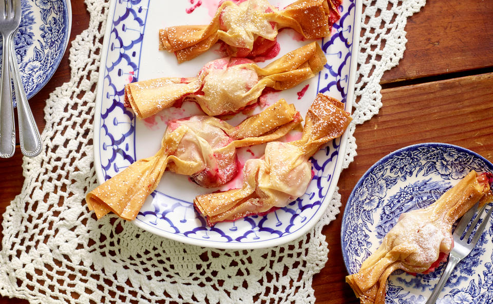 Strudelteig-Bonbons mit Zwetschken