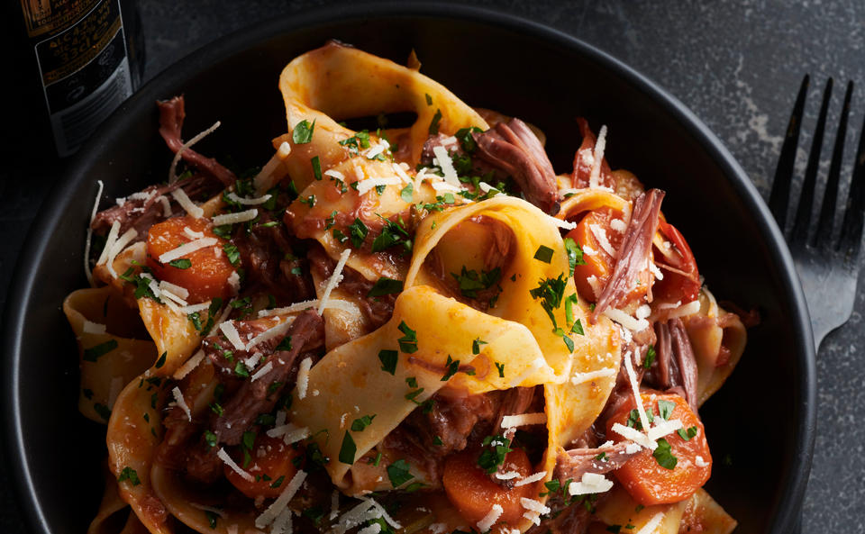 Ochsenschlepp-Ragout mit Pappardelle