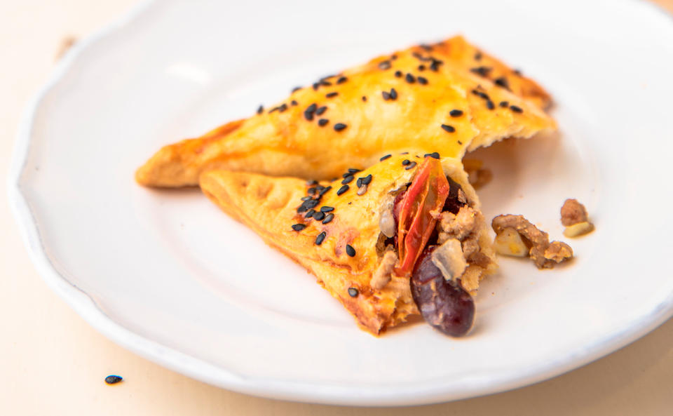 Empanadas mit Faschiertem und Kidneybohnen