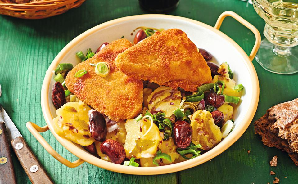 Steirischer Backhendlsalat