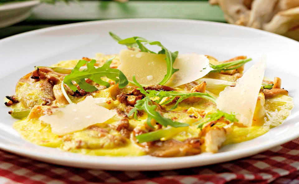 Überbackene Austernpilze mit Parmesan und Rucola