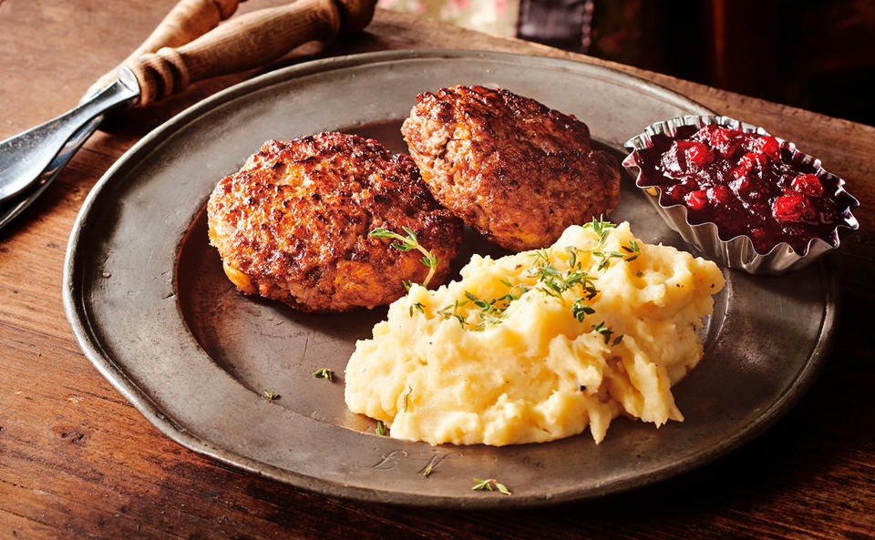 Wild-Butterschnitzel mit Erdäpfel-Trüffelpüree