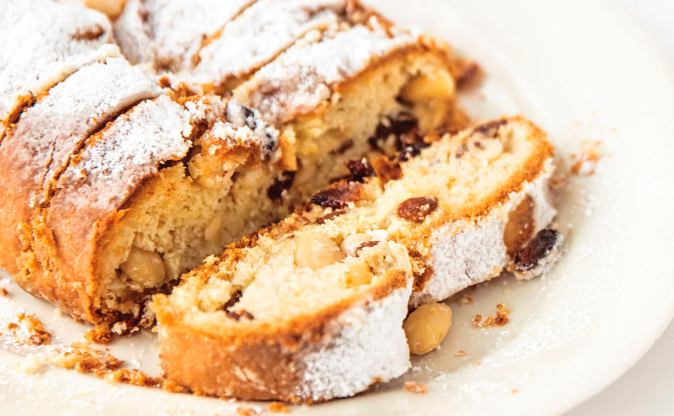 Klassischer Christstollen