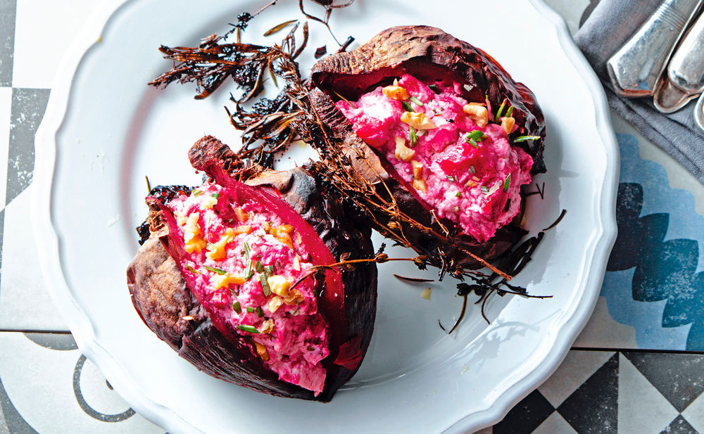 Gefüllte Rote Rüben mit Ziegenkäse, Rosmarin und Thymian • Rezept