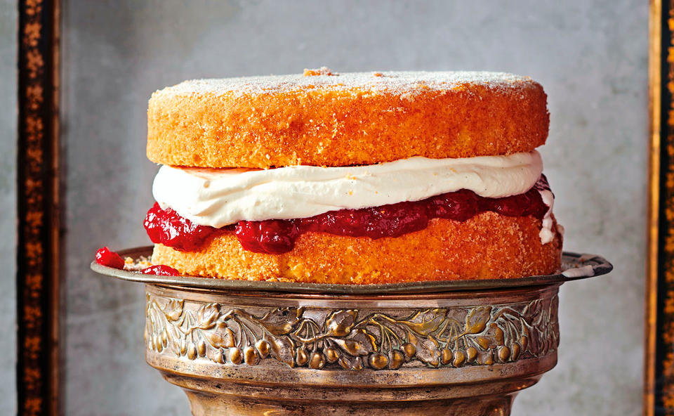 Victoria Sponge Cake ohne Zucker