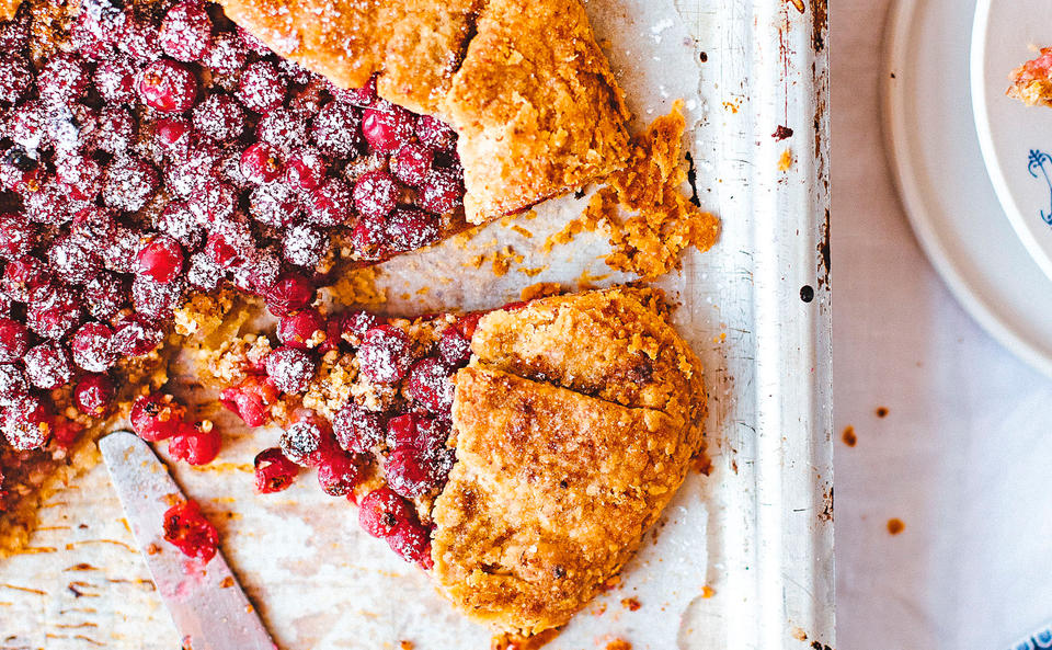 Ribiseltarte mit Haselnussfrangipane