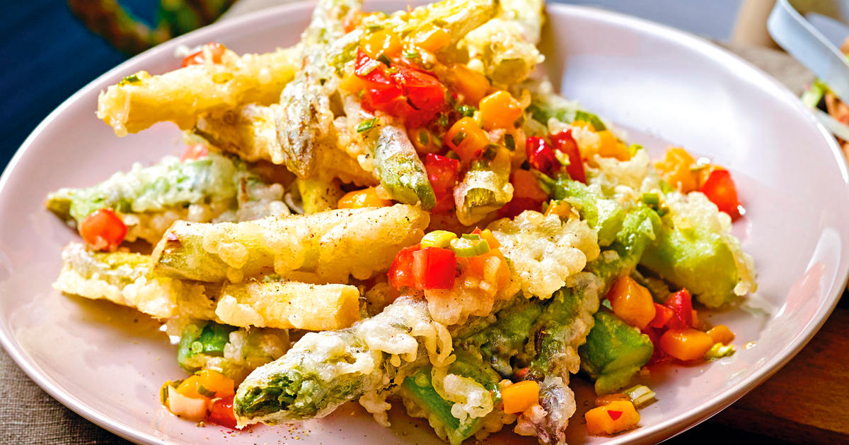 Spargel auf asiatische Art • GUSTO.AT