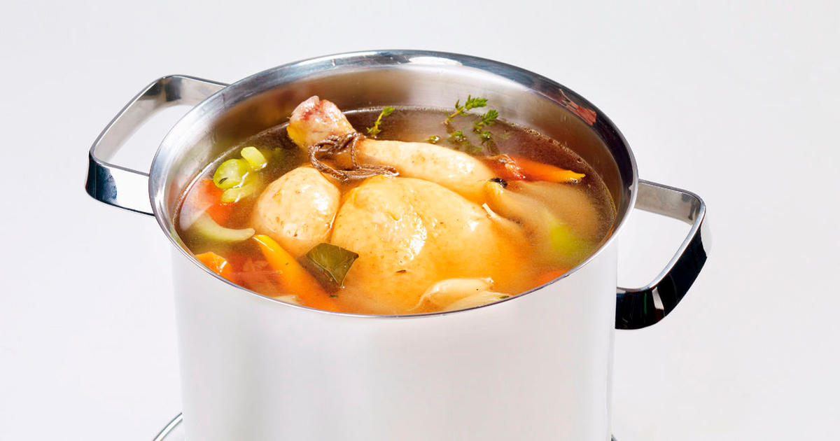 Klare Suppen von Huhn bis Gemüse • GUSTO.AT