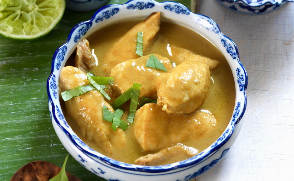 Grünes Hühner-Curry