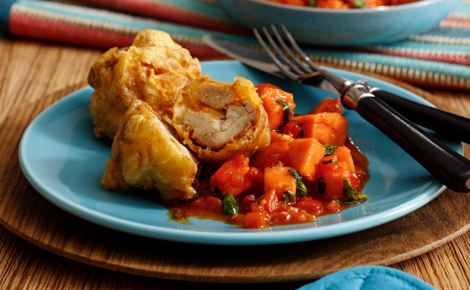 Huhn im Tempurateig mit Papaya-Salat