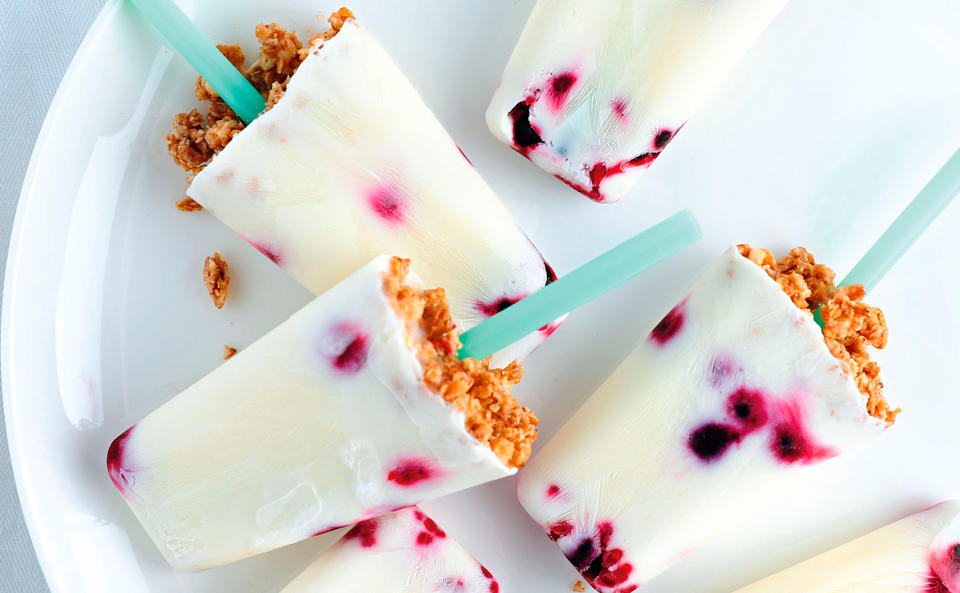 Popsicles mit Beeren