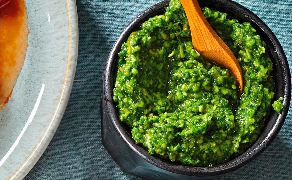 Rucola-Mandel-Pesto