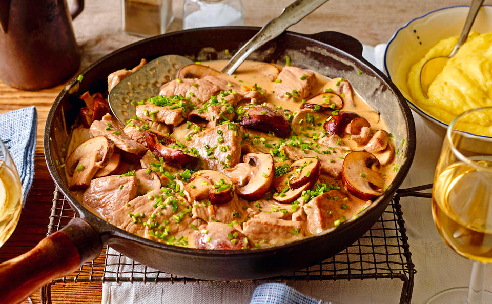 Kalbsgeschnetzeltes mit Champignons und Erdäpfelpüree