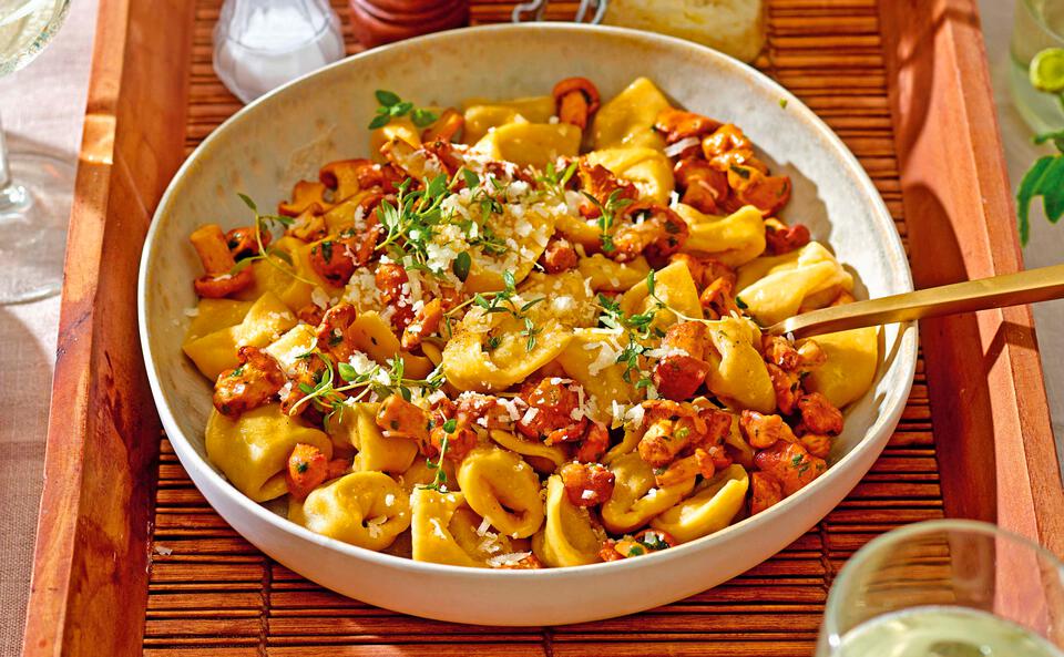 Eierschwammerl-Tortellini mit brauner Butter