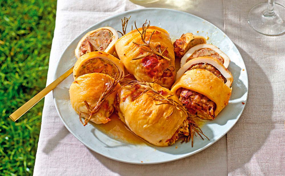Tintenfische mit Eierschwammerfülle • Rezept • GUSTO.AT