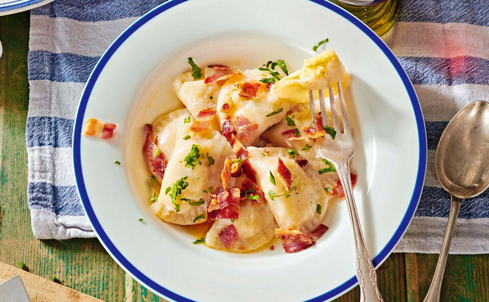 Pierogi mit Erdäpfel-Frischkäse-Fülle