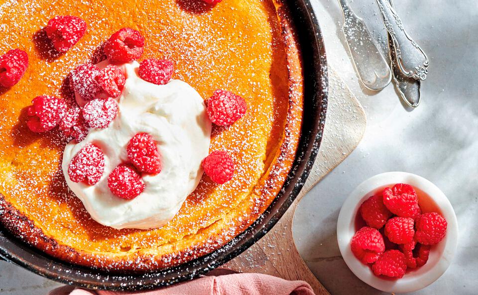 Dutch baby mit Himbeeren