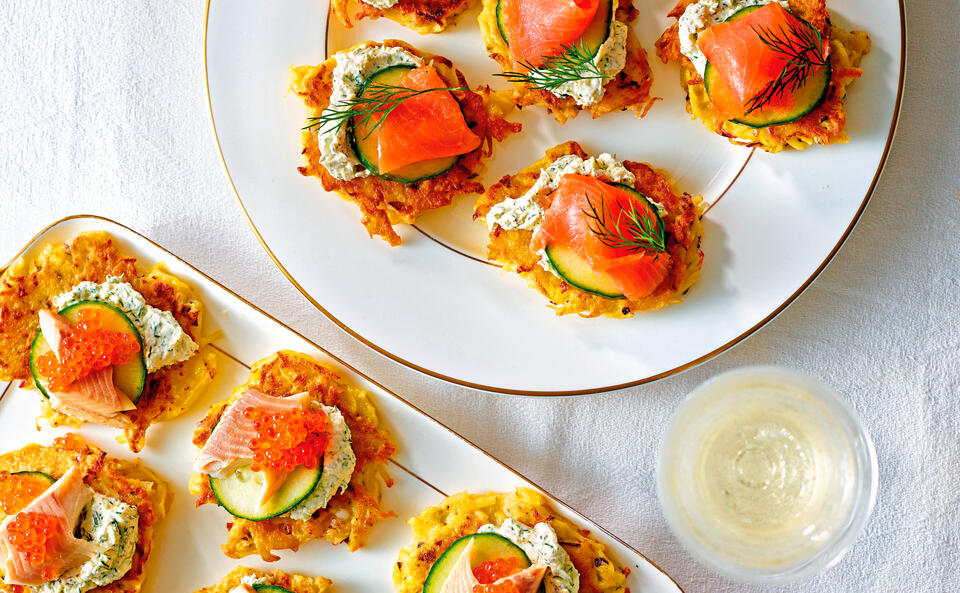 Erdäpfelrösti mit Lachs- und Räucherforelle