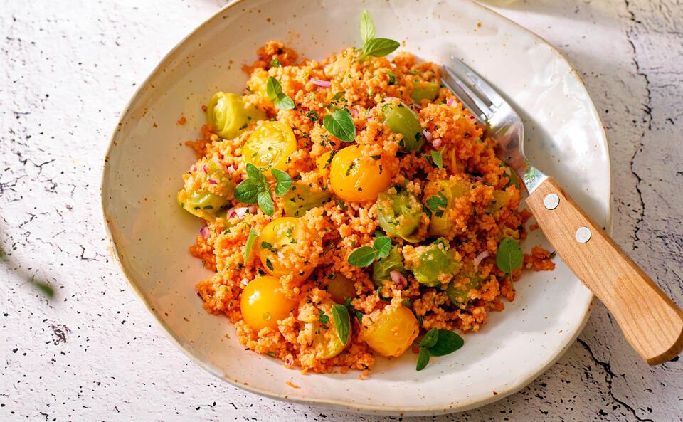 Paradeiser-Couscous mit Fleischbällchen