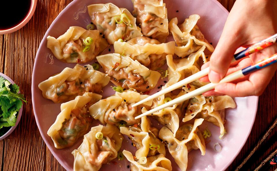 Teigtascherl mit Thai-Eierschwammerln und Miso-Steinpilzen