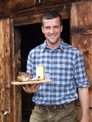 Frühstück auf der Alm