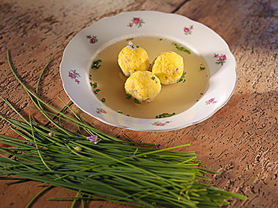 Polentaknöderlsuppe