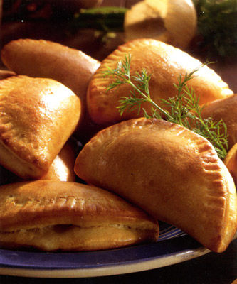 Piroschki (Teigtaschen mit Lachs)