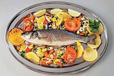 Branzino mit Gemüse