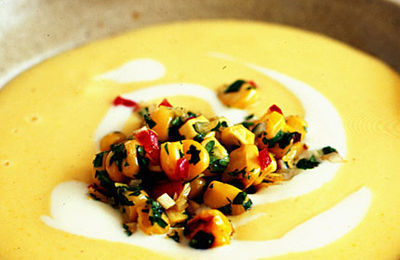 Zitronengras-Maissuppe mit Creme Fraiche