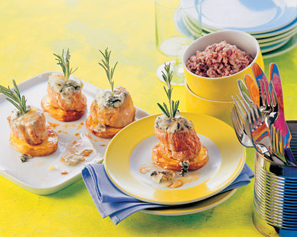 Überbackenes Schweinsfilet auf Erdäpfelscheiben
