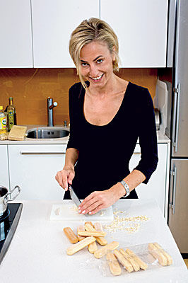 Weincreme mit Biskotten