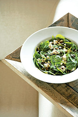 Spinatsalat mit Feta & Kernöl
