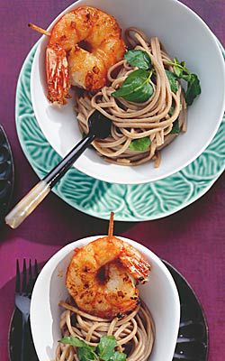 Soba-Nudelsalat mit Brunnenkresse