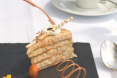 Mascarpone-Haselnusstorte