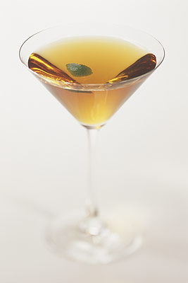 OVAL MARTINI