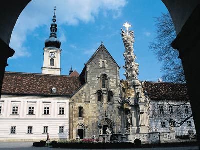 Stift Heiligenkreuz