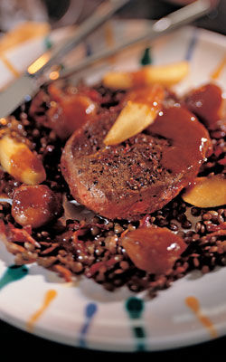 Hirschrückensteak mit Apfel und Maroni
