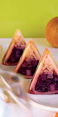 Rotkraut-Terrine mit Äpfeln