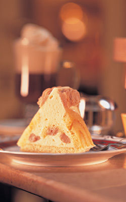 Maroni-Amaretto-Pyramide