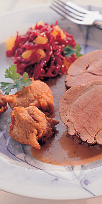 Wildschweinbraten mit Gemüsesauce