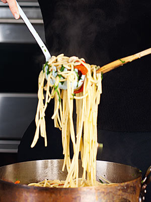 Spaghettini mit Garnelen und Chili