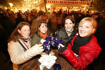 Wiens schönste Weihnachtsdörfer eröffnen!