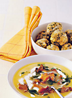 Eierschwammerlsuppe