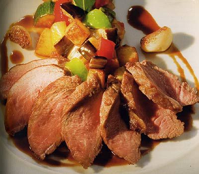 Lammrücken mit mediterranem Gemüse