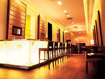H12 Bar & Wine