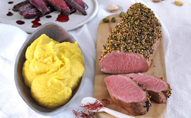 Bild: GUSTO / Ulrike Köb Scheinefilet im Gewürzmantel