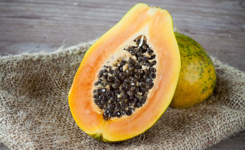 Bild: sabino.parente - Fotolia.com Papaya