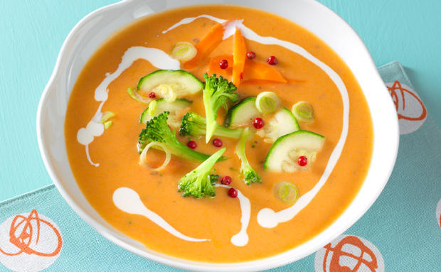Bild: GUSTO / Ulrike Köb Laktosefreie Gemüsesuppe